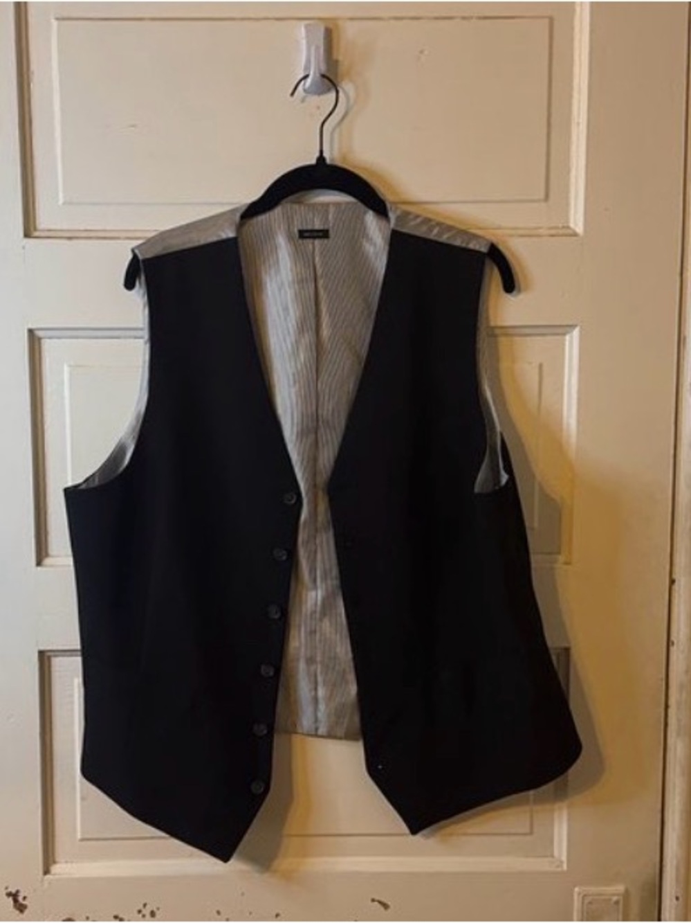 jf j.ferrar Black Men's Dress Vest with Striped Gray Lining